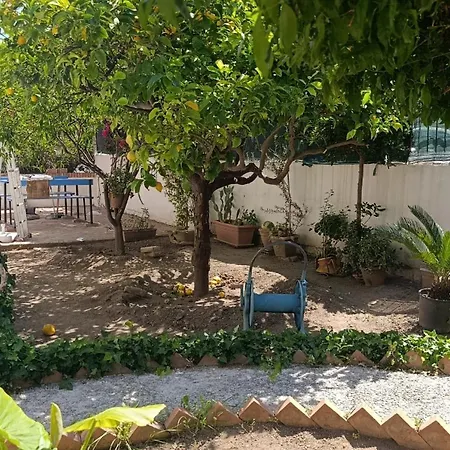 Vacanze La Pinnata Tatil Evi *